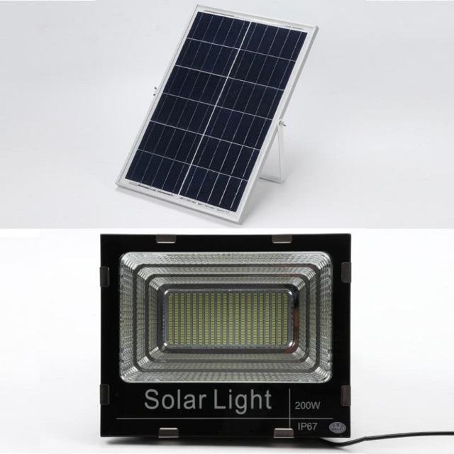 Cấu tạo của đèn năng lượng mặt trời gồm 2 bộ phận chính là tấm pin năng lượng và bóng đèn điện