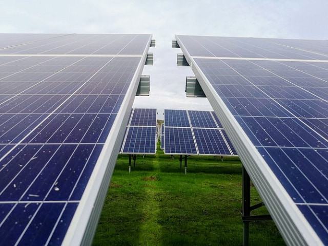 Bạn đã muốn sở hữu ngay tấm pin năng lượng mặt trời tại Bình Phước hay chưa?
