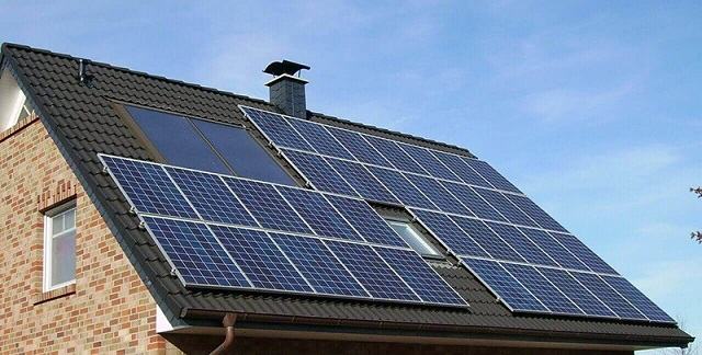Lợi ích của việc sử dụng điện năng lượng mặt trời thay thế nguồn điện thường