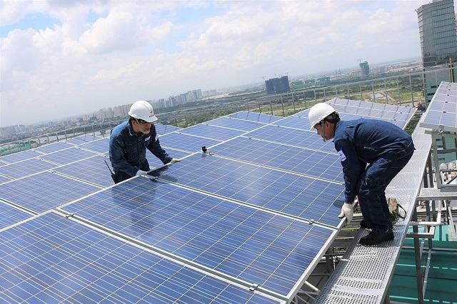 Thi công lắp điện năng lượng mặt trời tại Quảng Ninh