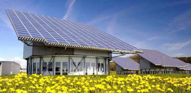 Điện năng lượng mặt trời giúp tiết kiệm điện