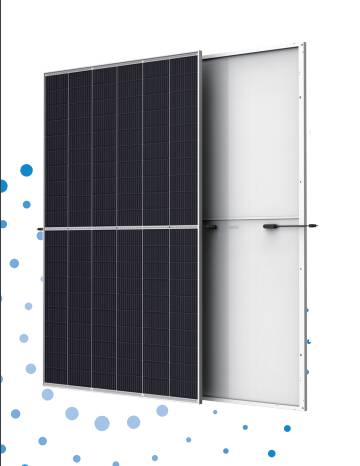 tấm pin năng lượng mặt trời Trina TSM-DE20 công suất 585-605W