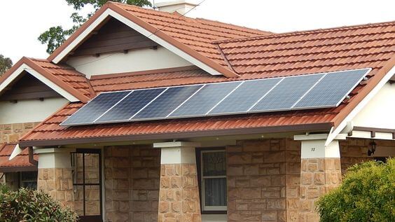 Các chính sách hỗ trợ liên quan đến giá điện và lắp đặt hệ thống điện mặt trời