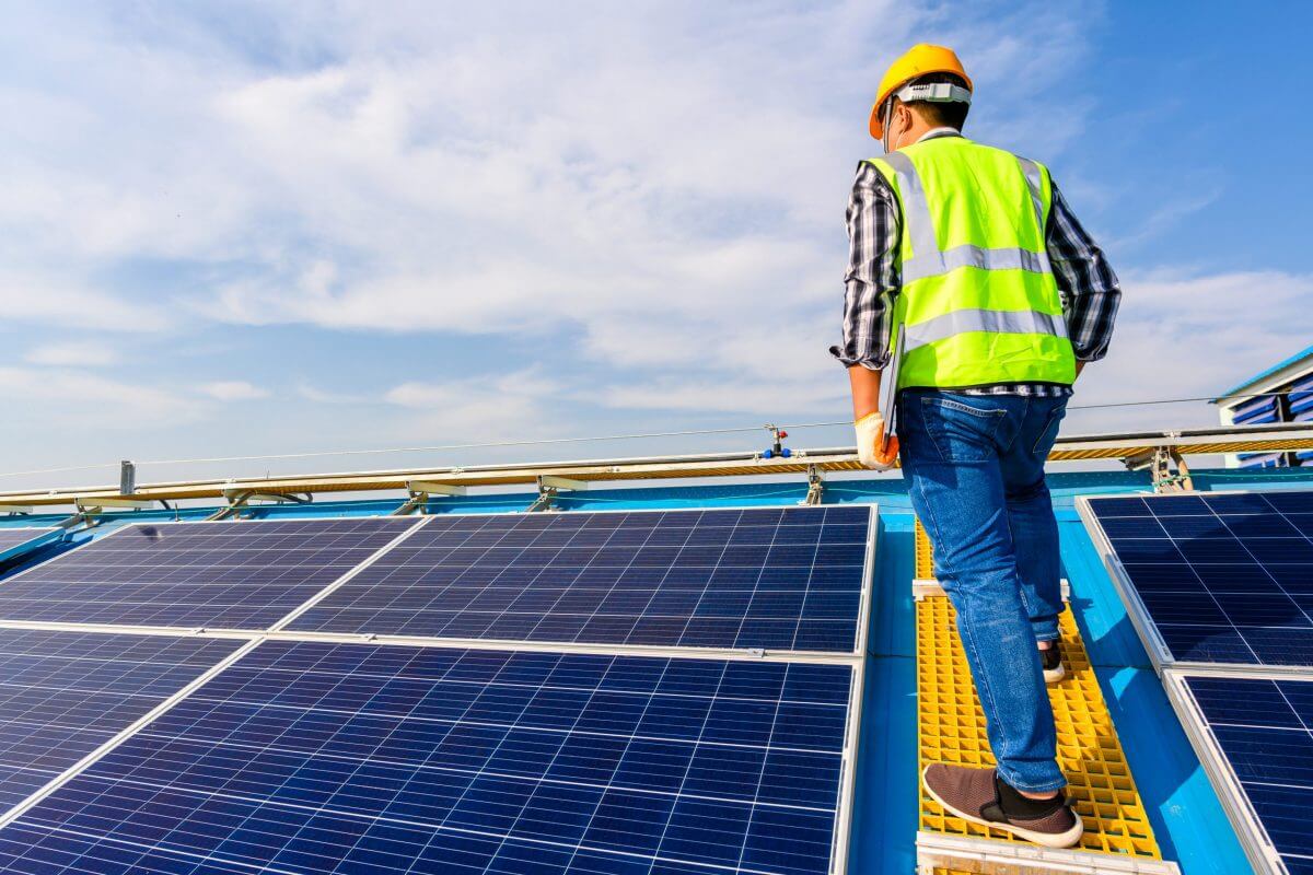 Lợi ích chính của việc triển khai dự án điện mặt trời EPC