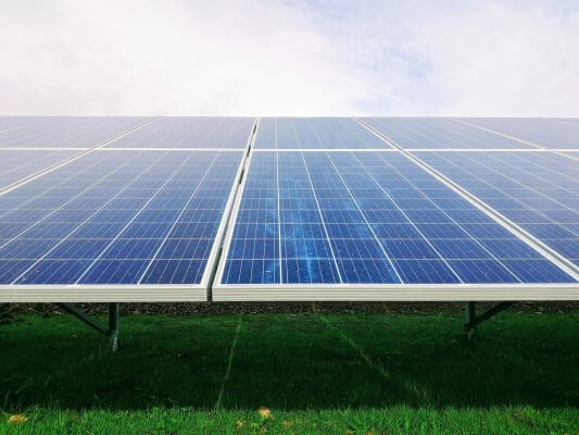 Các yếu tố cần cân nhắc khi sử dụng hệ thống pin năng lượng mặt trời 5000W