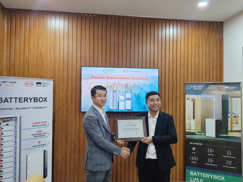 Chứng nhận BYD - Việt Nam Solar