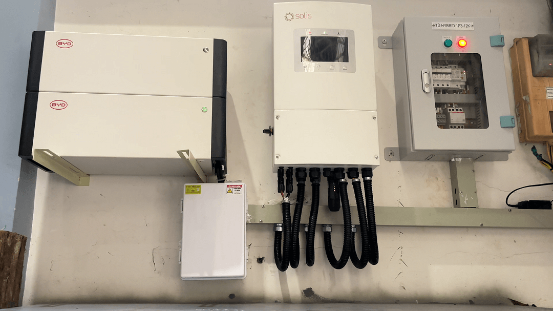 Bảng Giá Lắp Điện Năng Lượng Mặt Trời 8 kWp Có Lưu trữ 10 kWh Tại Quận 8 5 viet nam solar dien mat troi dan dung 4